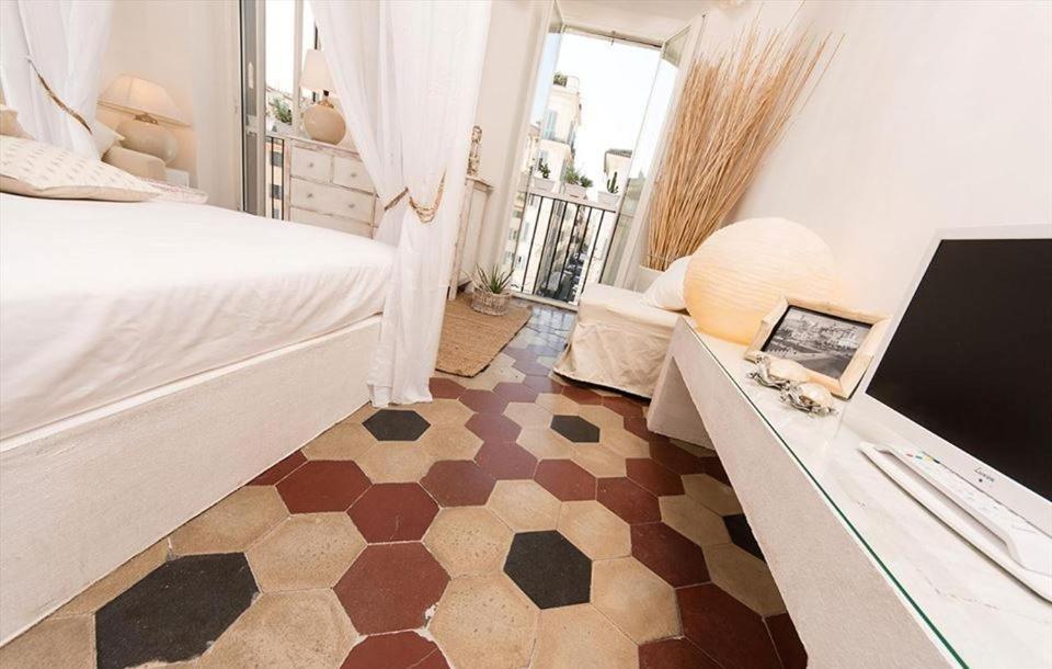 Campo With View And Balcony Apartamento Roma